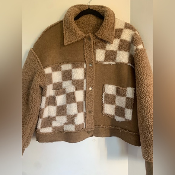 Miss Me Brown and White Checkered Cropped Button Up Sweater Jacket Size Small!! - Picture 3 of 15